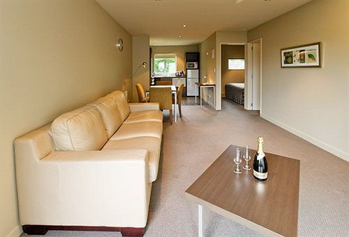 Airport Christchurch Motel Exterior photo
